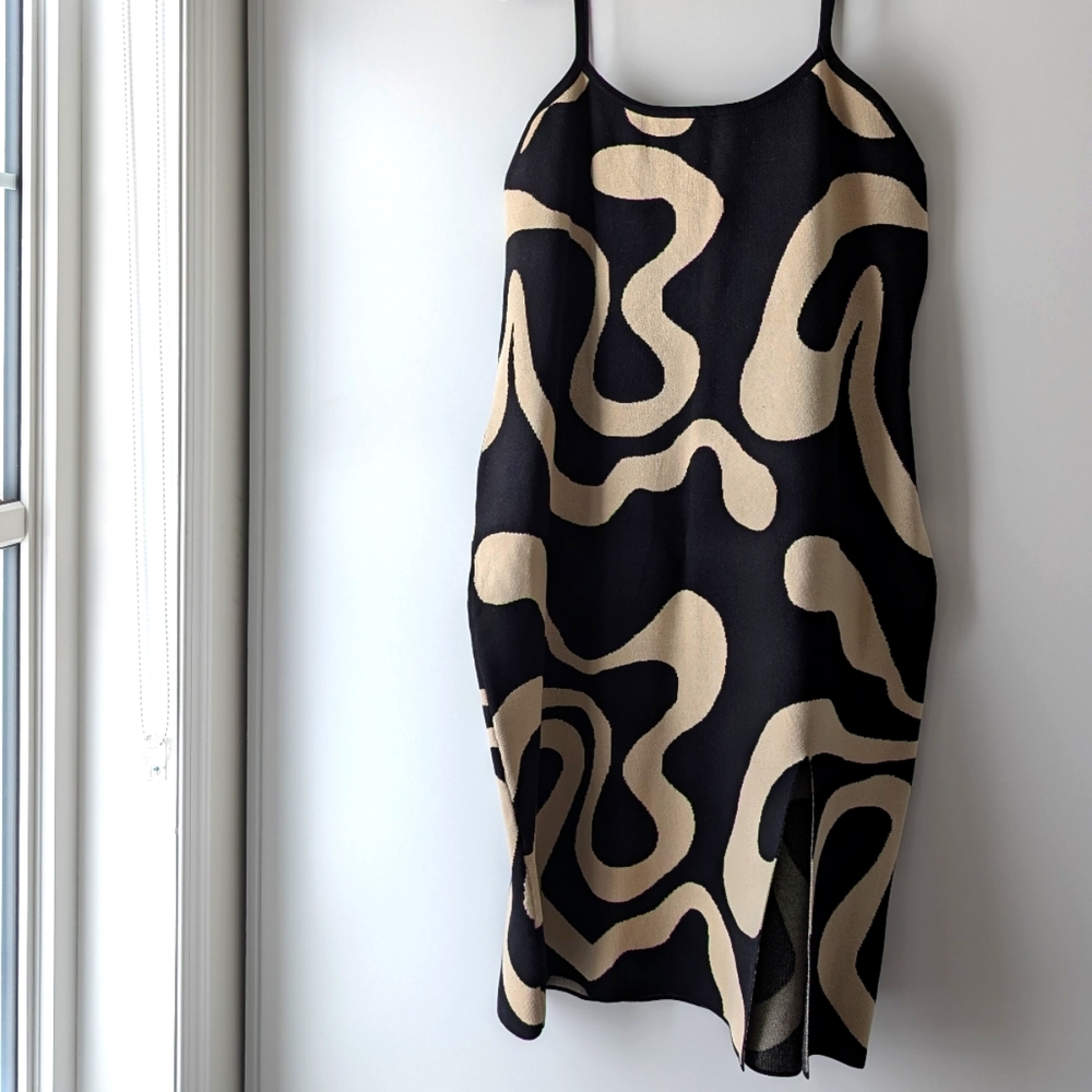 2X New Unworn Wavy Black and Creme Cider Strapy Dress